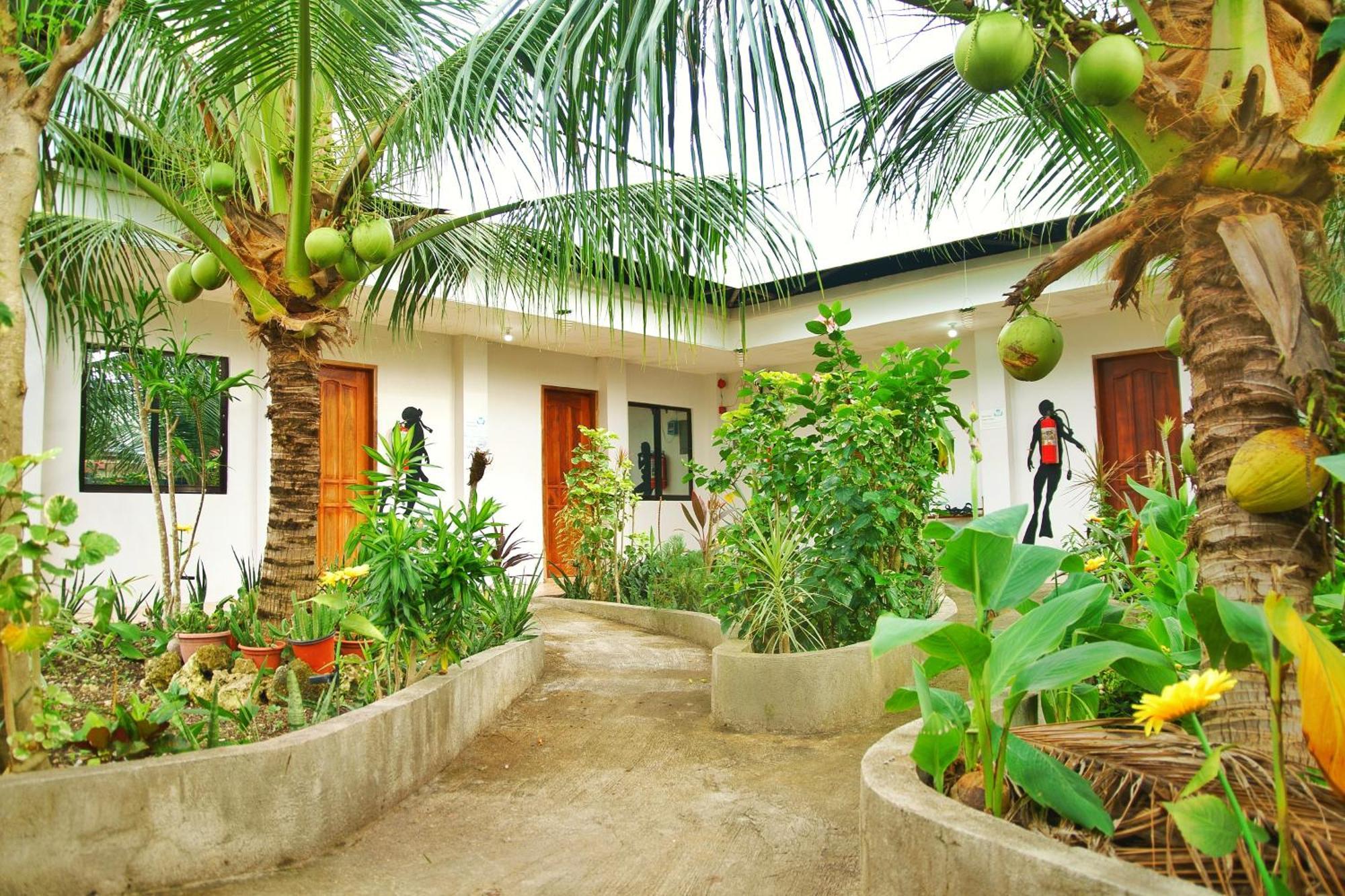 Ananas Guesthouse موالبوال المظهر الخارجي الصورة